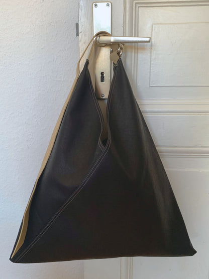 LIBERA waxed triangle tote bag