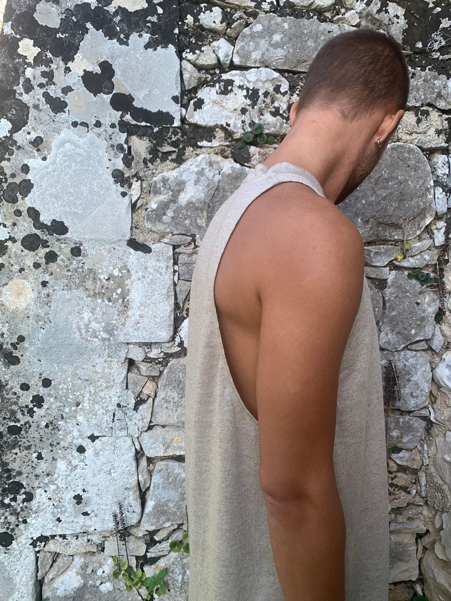 Magata SS24 man linen jersey racer tank top